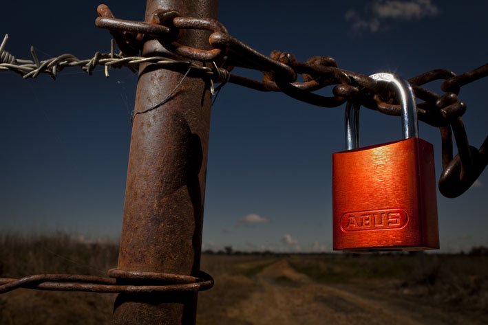 A TOUGH COUNTRY DEMANDS A TOUGH LOCK